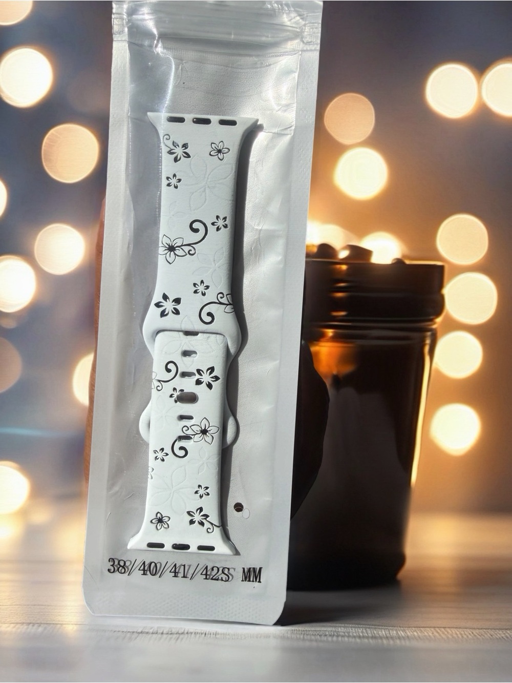 Universal White Floral Silicone Watch Band for 38/40/41/42mm Smartwatches